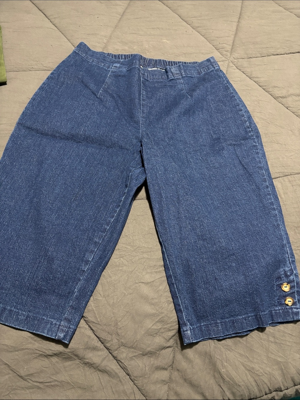 croft & barrow Dark Blue Denim Capris with Button Detail